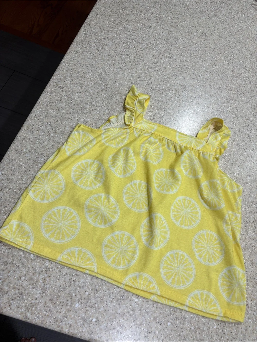 Carters size 14 lemon print tank and shorts two piece pajamas